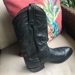 ON SALE! Tony Lama Men’s Classic Leather Cowboy Boots